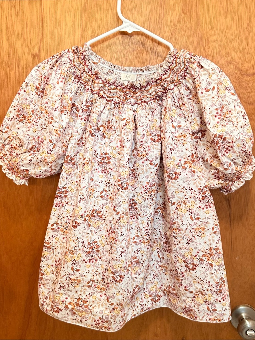 Magill Clothing Smocked & Embroidered Floral Peasant Blouse XS